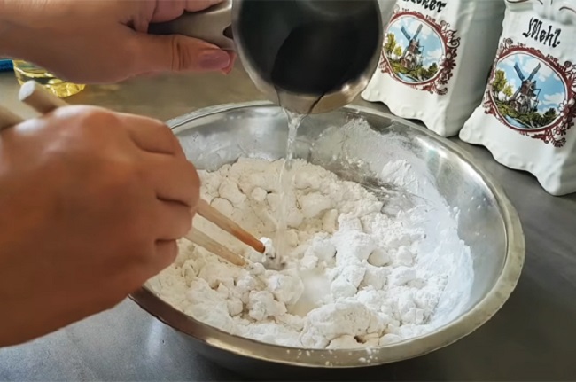 Cách làm bánh canh bột gạo tại nhà “siêu” đơn giản 2